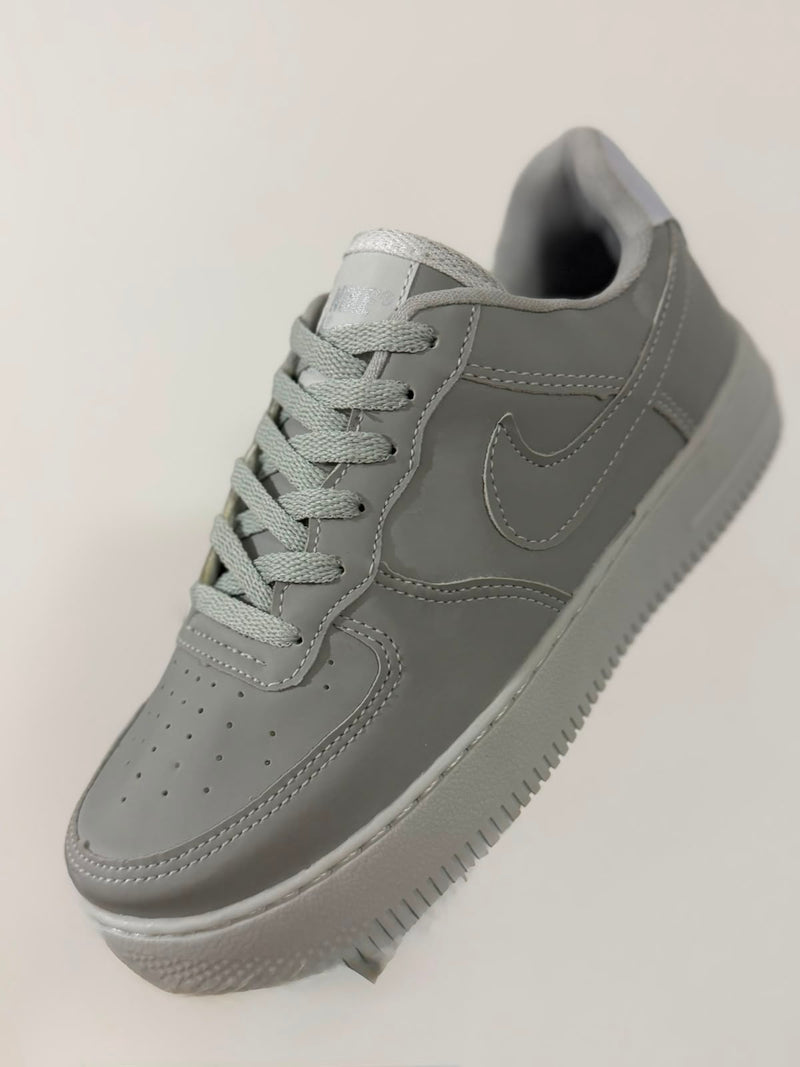 Nike Air Force