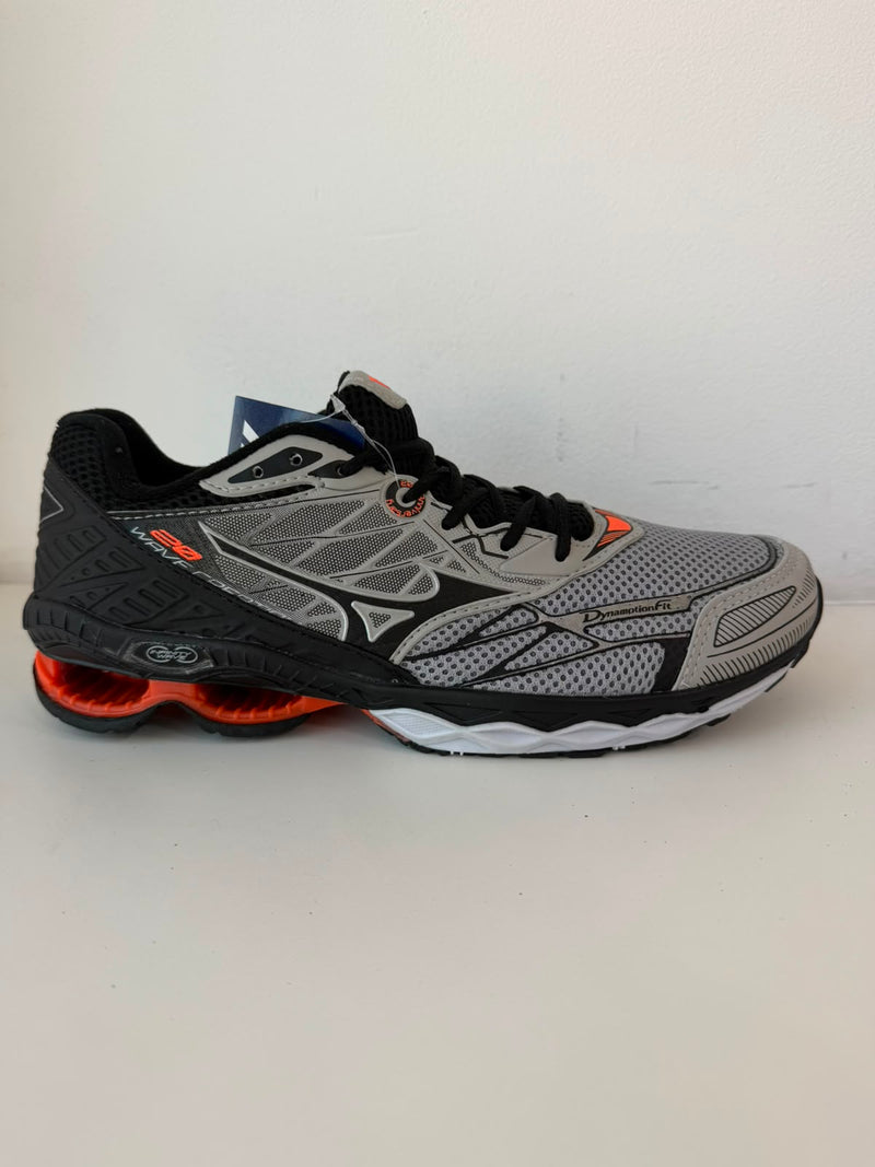 MIZUNO WAVE CREATION 20